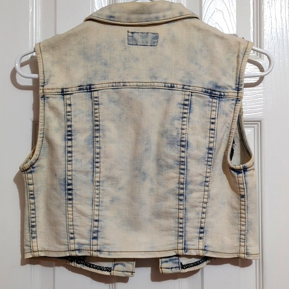 Stonewashed Denim Vest, ChiQle, Size M - Picture 7 of 13